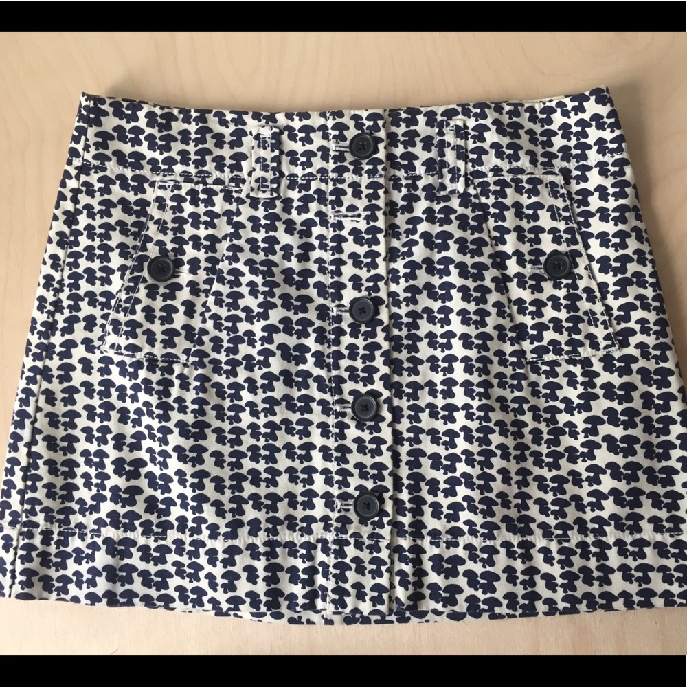Navy blue and white print mini skirt
